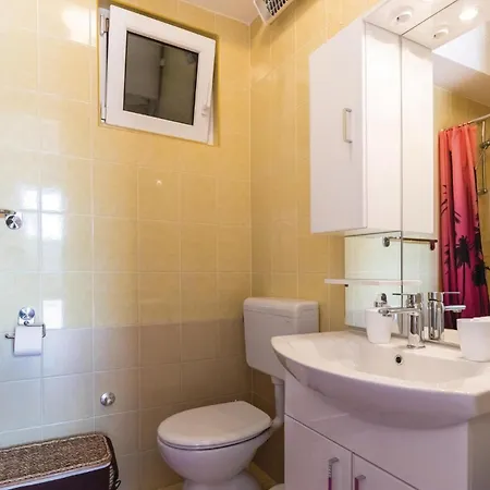 Lovely In With Wifi Holiday home Bacina