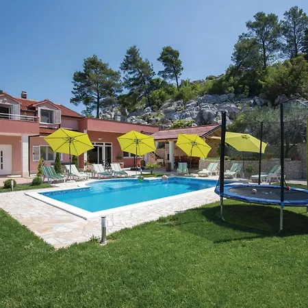 Lovely In With Wifi Bacina