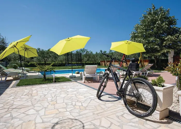 Lovely In With Wifi Holiday home Bacina