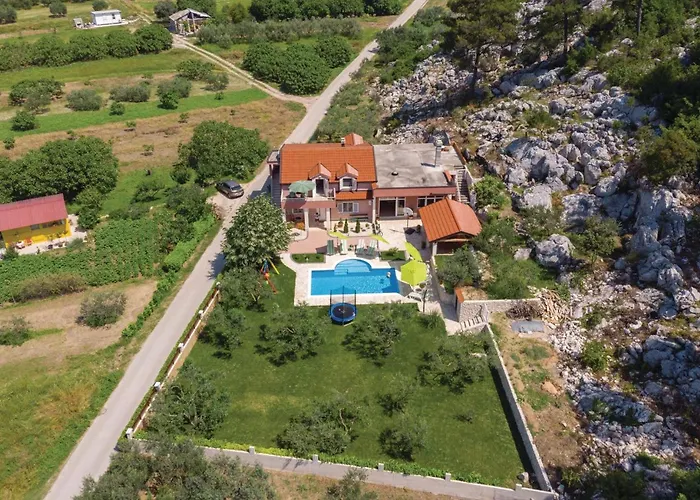 Lovely In With Wifi Bacina